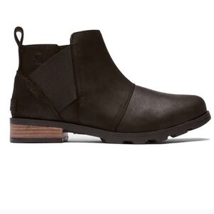 Sorel Emelie Leather Chelsea Booties in Black 7